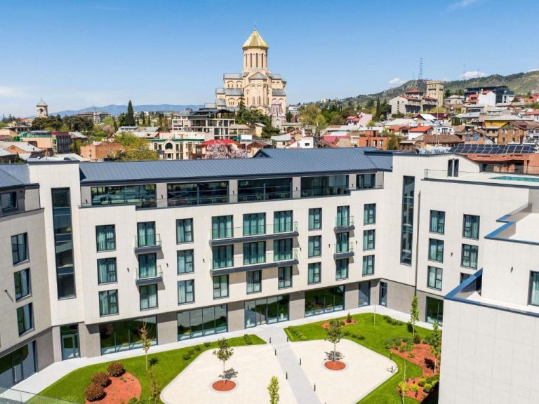 novotel tbilisi central